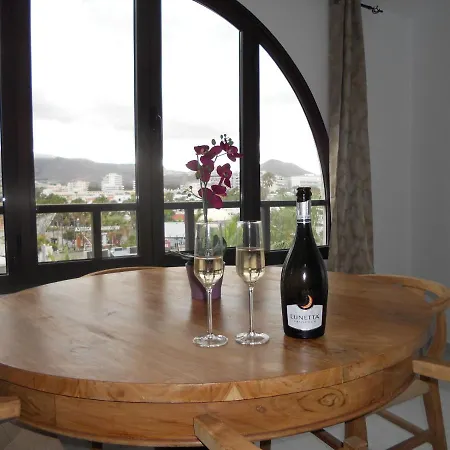 4 Santiago Playa Tenerife Estudio * Playa de las Americas (Tenerife)